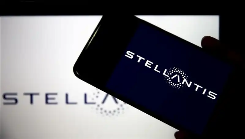 Stellantis Kriz İçinde: Fabrika Kapanmaları Kapıda mı?