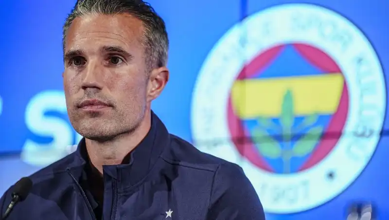 Robin van Persie Fenerbahçe ile Maç Öncesi Tur Şansını Kesin Olarak Açıklıyor!