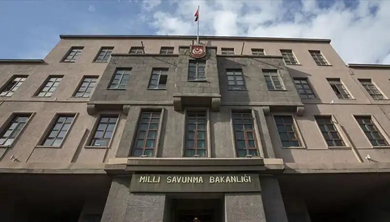 Yunan Askerlerinin Hakaretine TSK'dan Sert Yanıt Geldi: Olmaz!