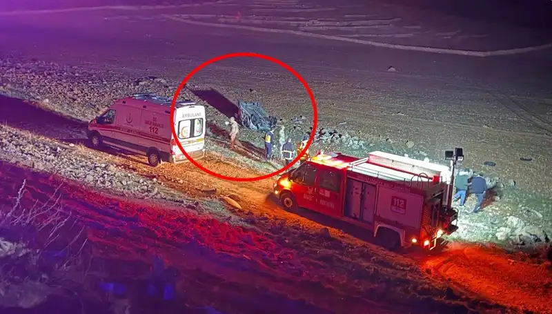 Otomobil Şarampole Devrildi: Feci Kaza İki Hayat Aldı